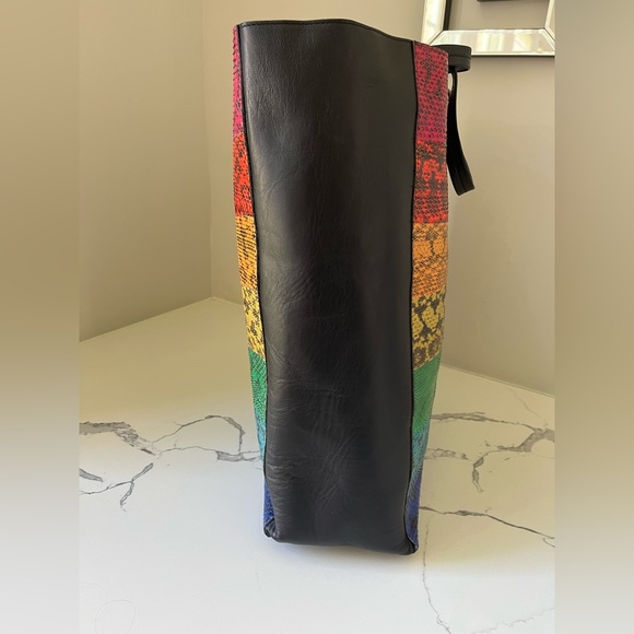 BRAND NEW CELINE RAINBOW TOTE BAG - Picture 8 of 10